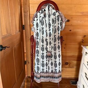 Umgee Black and White Geometric Aztec pattern Midi Dress